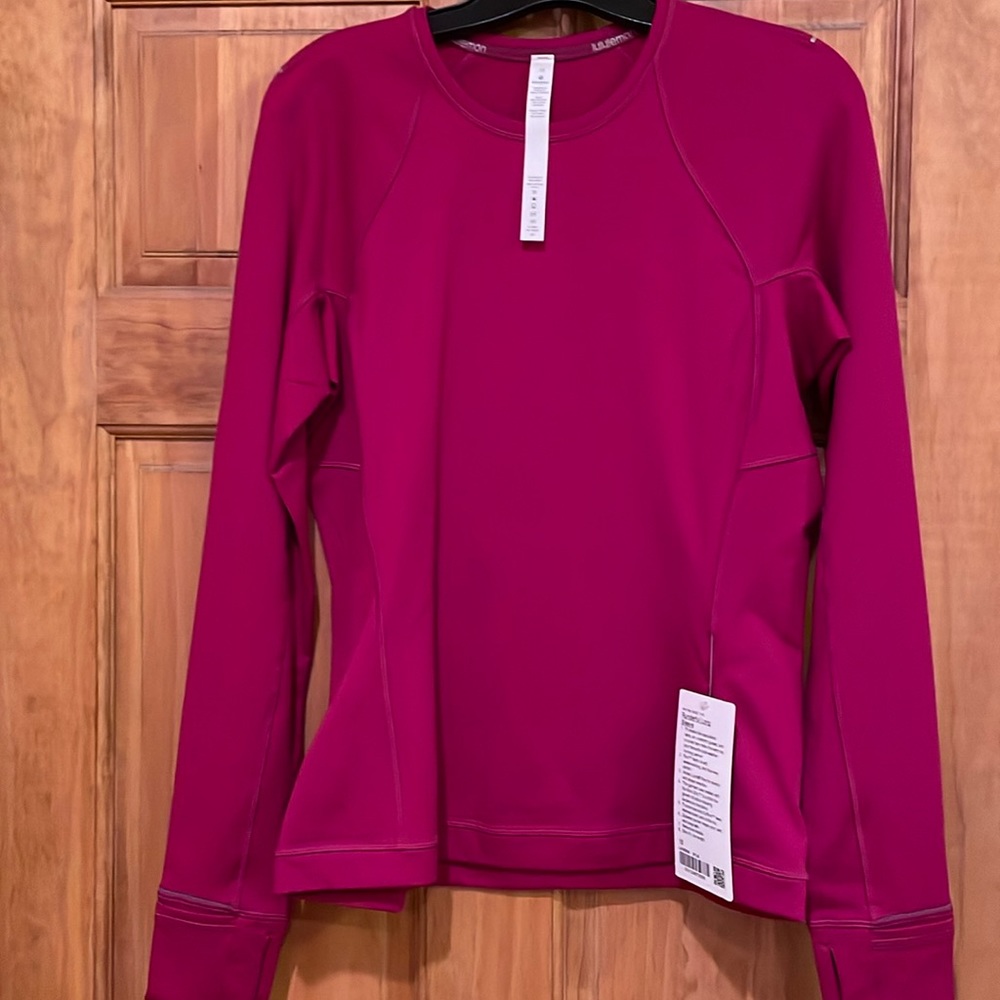 Lululemon runderful long sleeve new with tags